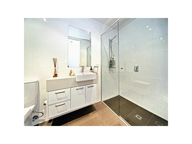 3/9  Poets Grove, Elwood VIC 3184