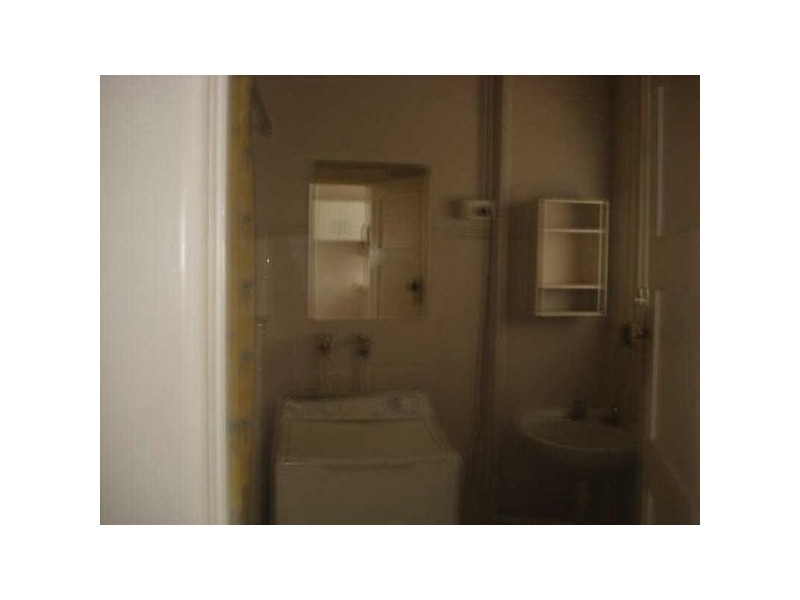 3/9  Poets Grove, Elwood VIC 3184