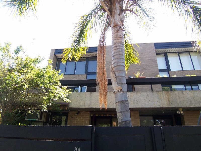 99A  Eastern Road, South Melbourne VIC 3205