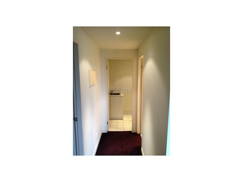 2/167  Fitzroy Street, St Kilda VIC 3182