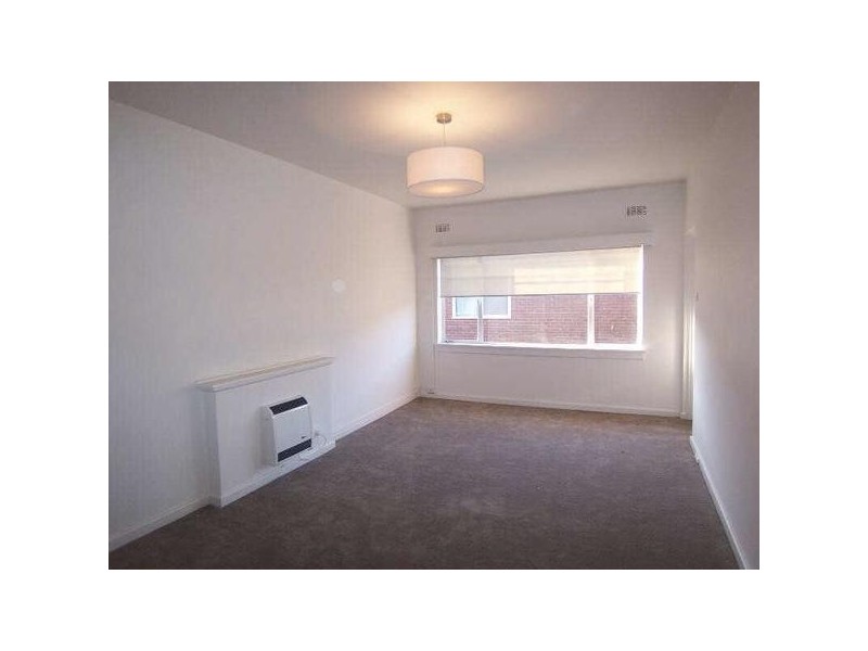 16/289  Barkly Street, Elwood VIC 3184