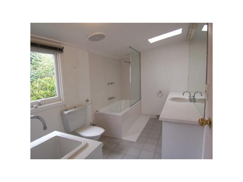 245  Richardson St, Middle Park VIC 3206