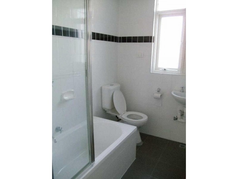 1/76  Westbury Street, St Kilda East VIC 3183