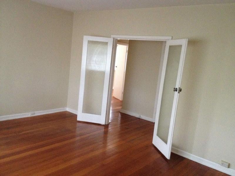 9/16  Lansdowne Road, St Kilda East VIC 3183