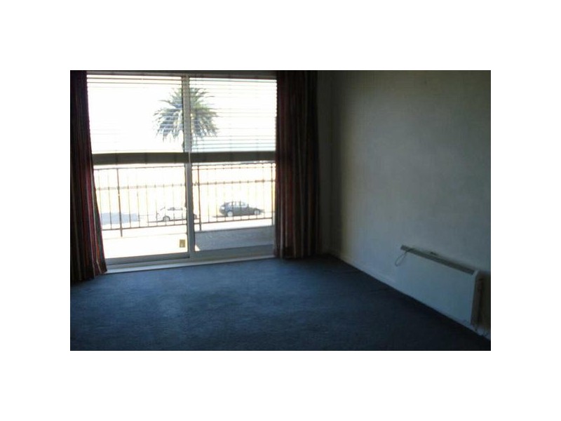 13/122  Beaconsfield Parade, Albert Park VIC 3206