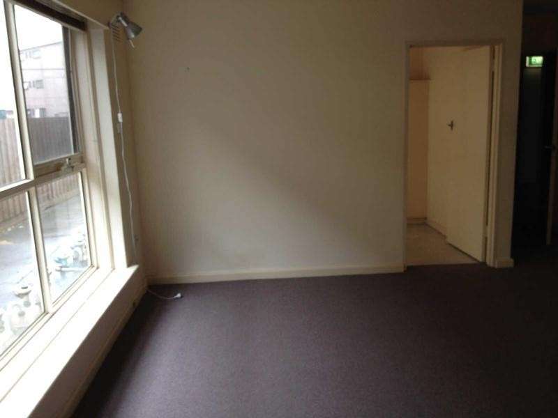 54  Barkly Street, St Kilda VIC 3182