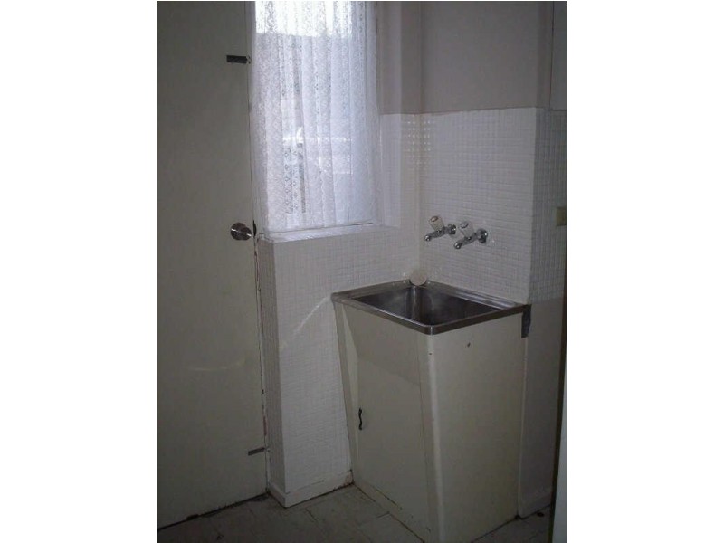 54  Barkly Street, St Kilda VIC 3182