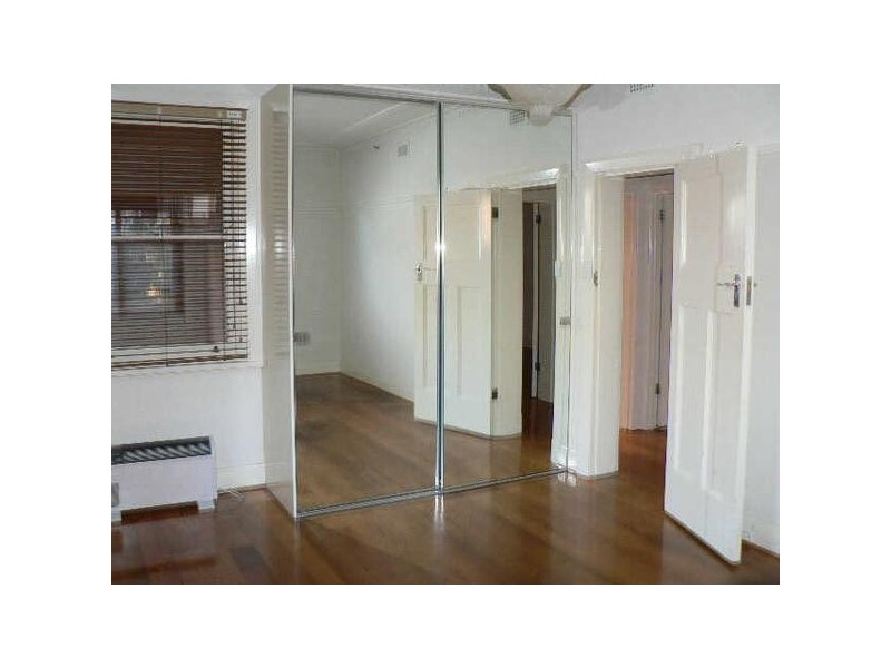 1/250  Beaconsfield Parade, Albert Park VIC 3206
