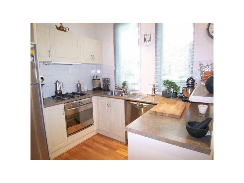 11/30-32  Broad Way, Elwood VIC 3184