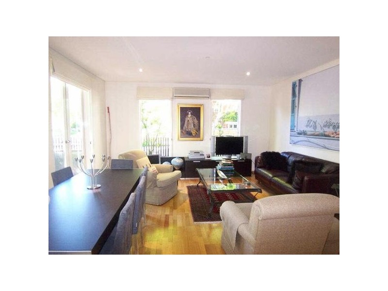 11/30-32  Broad Way, Elwood VIC 3184