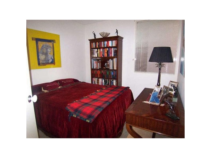 11/30-32  Broad Way, Elwood VIC 3184