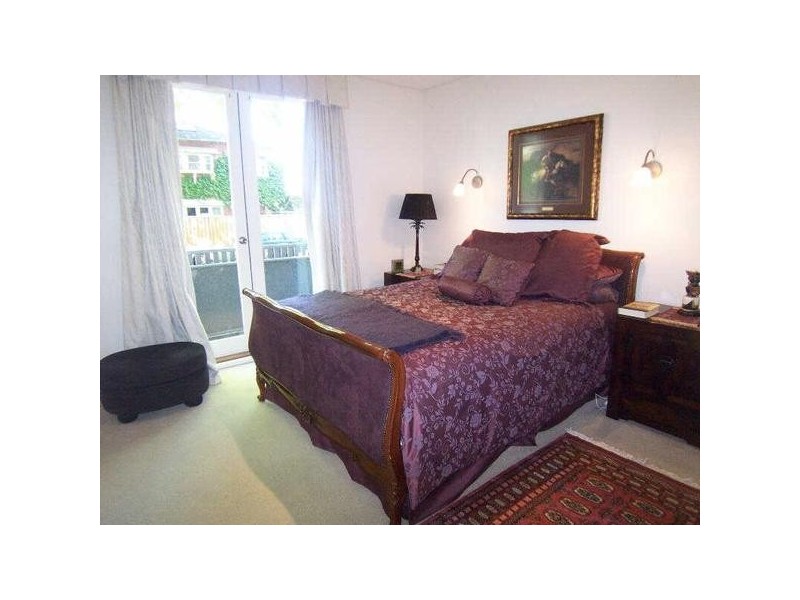 11/30-32  Broad Way, Elwood VIC 3184