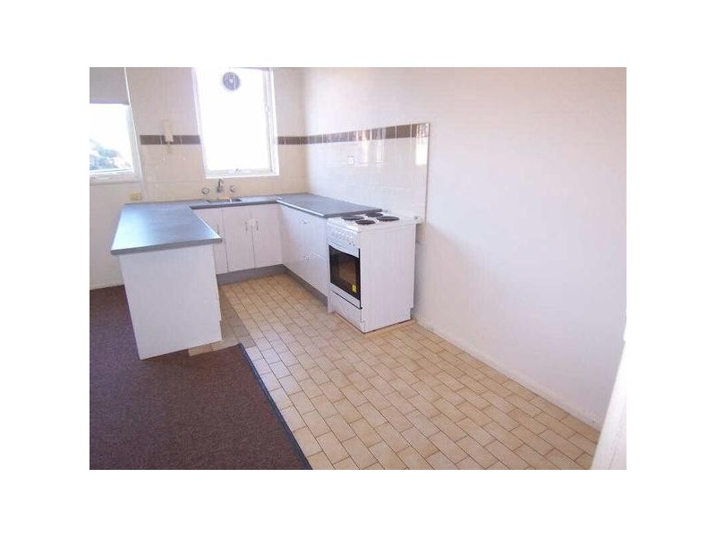 8/2-6  Wimmera Place, St Kilda VIC 3182