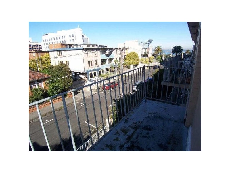 8/2-6  Wimmera Place, St Kilda VIC 3182