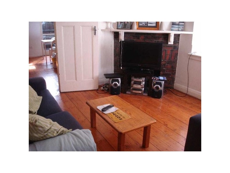 4/251  Beaconsfield Parade, Middle Park VIC 3206