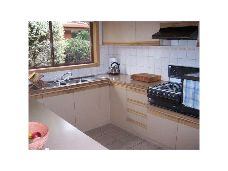 2/33  Scott Street, Elwood VIC 3184