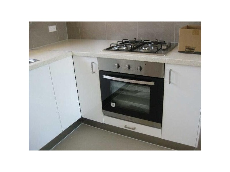 12/17-19  Shakespeare Grove, St Kilda VIC 3182