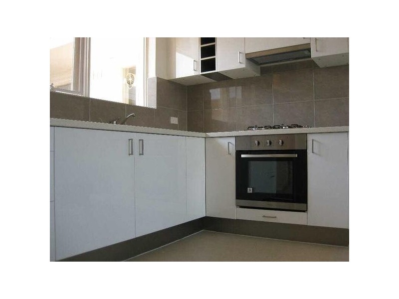 12/17-19  Shakespeare Grove, St Kilda VIC 3182