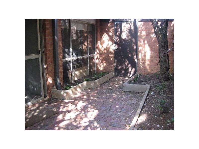 4/291  Barkly Street, St Kilda VIC 3182