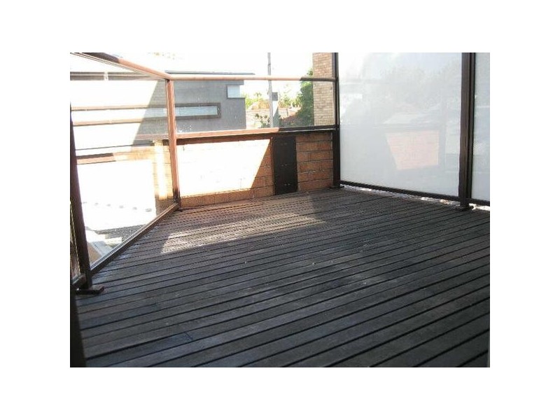 4/291  Barkly Street, St Kilda VIC 3182