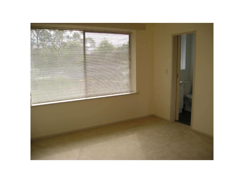 3/16  Lindsay Avenue, Elwood VIC 3184