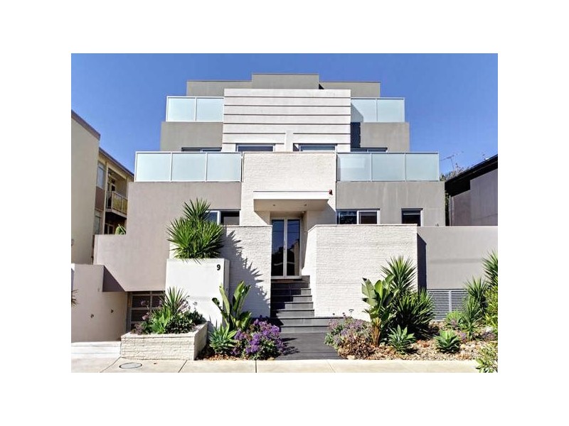 1-3  Point Park Crescent, Docklands VIC 3008