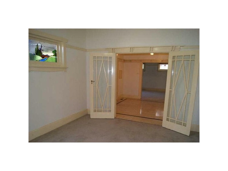 377  St Kilda Street, Brighton VIC 3186