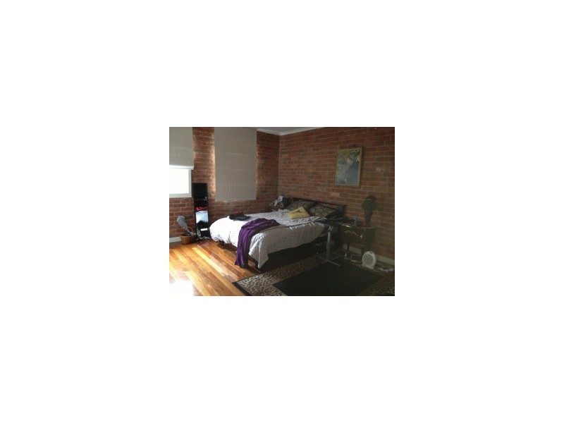 2/11  Mitchell Street, St Kilda VIC 3182