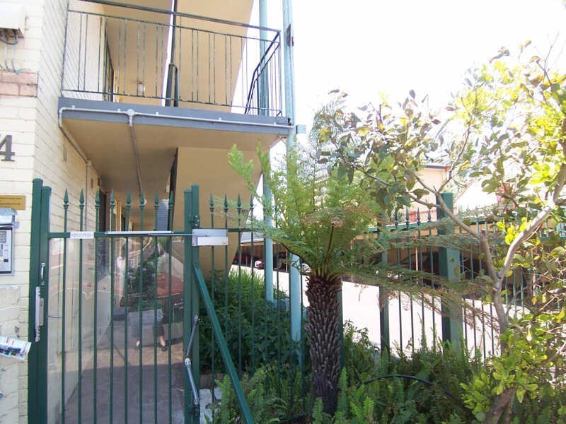 24/72-74  Carlisle Street, St Kilda VIC 3182