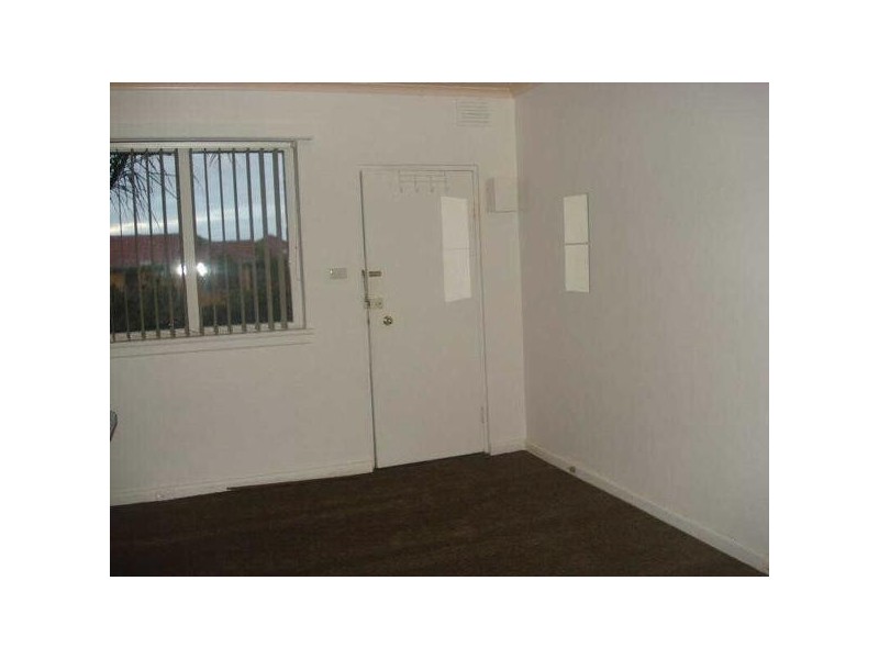 77a  Milton Street, Elwood VIC 3184