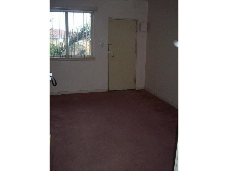 77a  Milton Street, Elwood VIC 3184