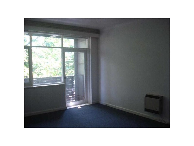 9/25  Tennyson Street, Elwood VIC 3184