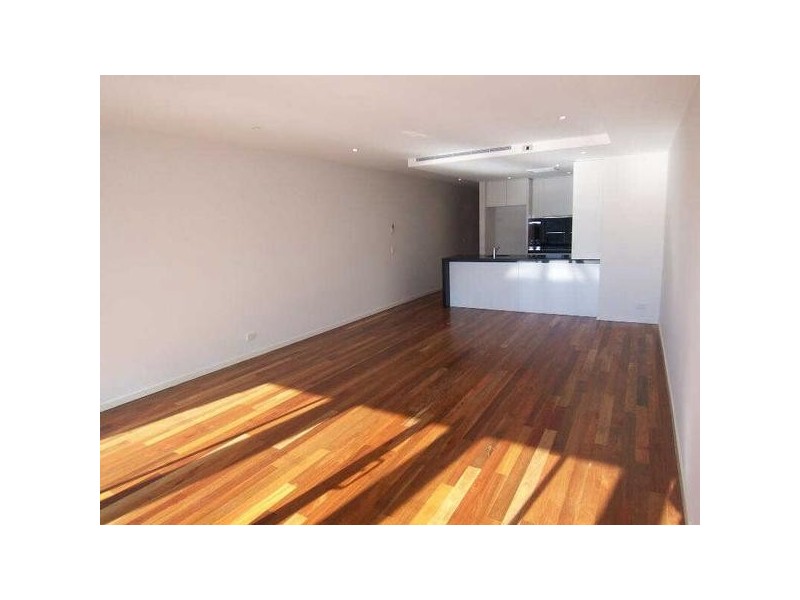 02/2  Albert Street, St Kilda VIC 3182