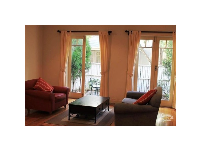 12/34 Mitford Street, Elwood VIC 3184