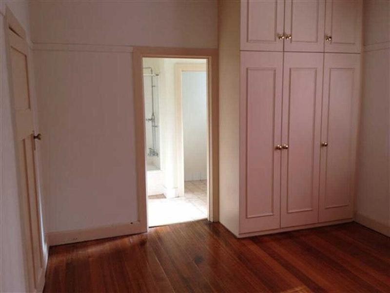 4/30  Mitford Street, St Kilda VIC 3182