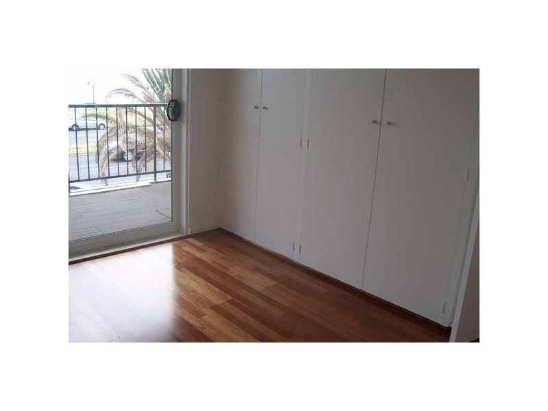 7/122 Beaconsfield Parade, Albert Park VIC 3206