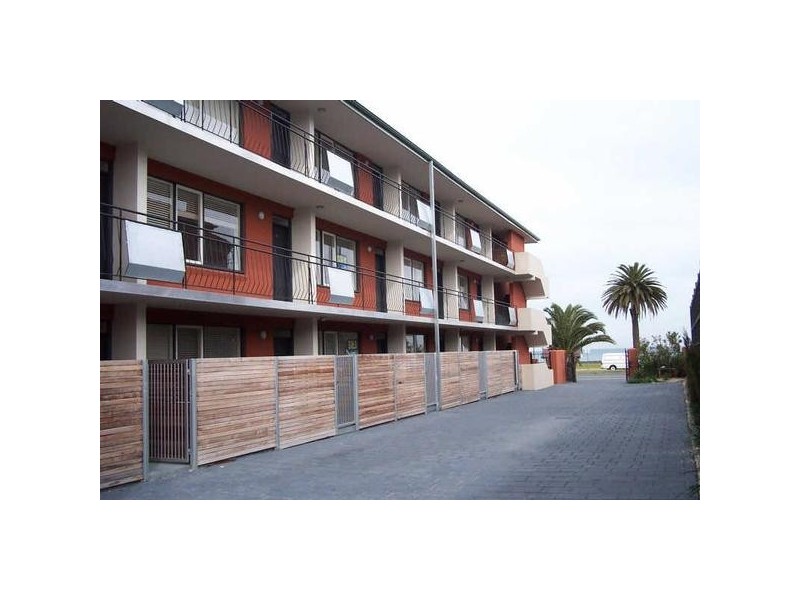 7/122 Beaconsfield Parade, Albert Park VIC 3206