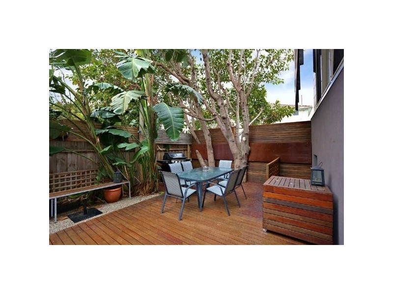 25a  Mason Avenue, Elwood VIC 3184
