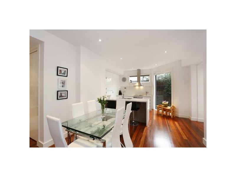25a  Mason Avenue, Elwood VIC 3184