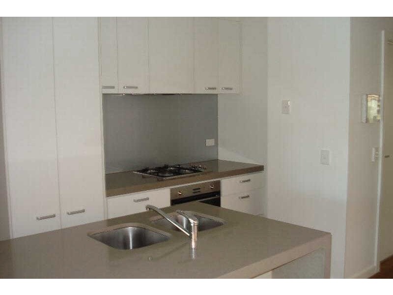 4/331  Orrong Road, St Kilda East VIC 3183