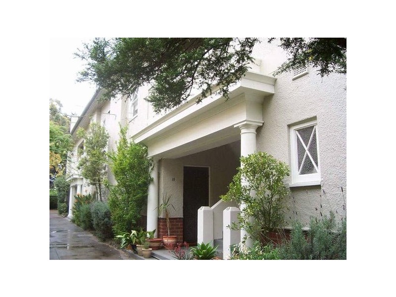 12A/2  Redan Street, St Kilda VIC 3182