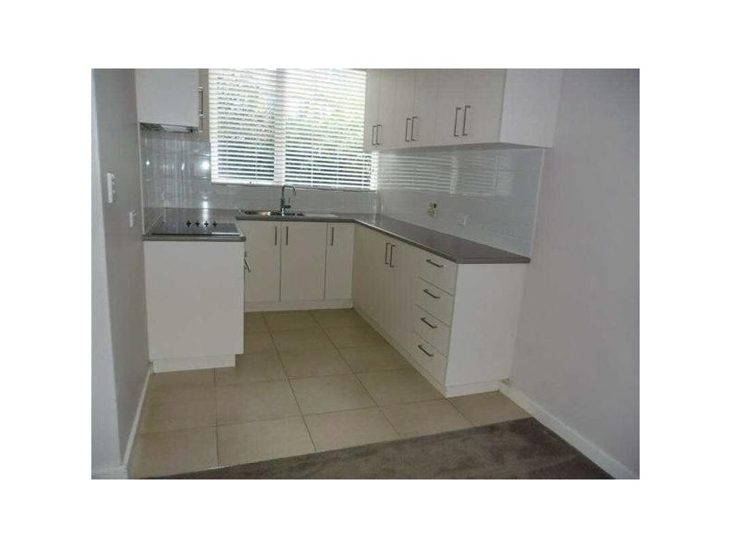 14/19  Robe Street, St Kilda VIC 3182