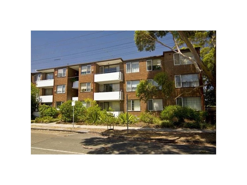 14/19  Robe Street, St Kilda VIC 3182