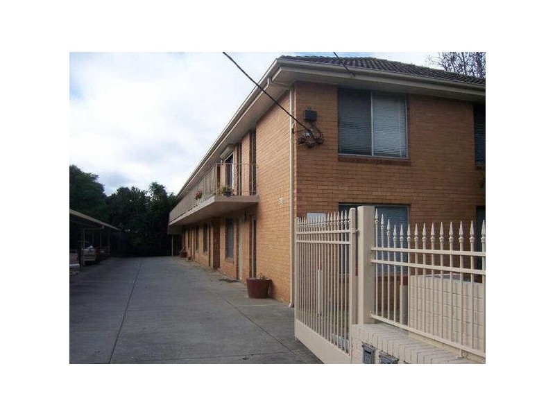 2/331  Orrong Road, St Kilda East VIC 3183