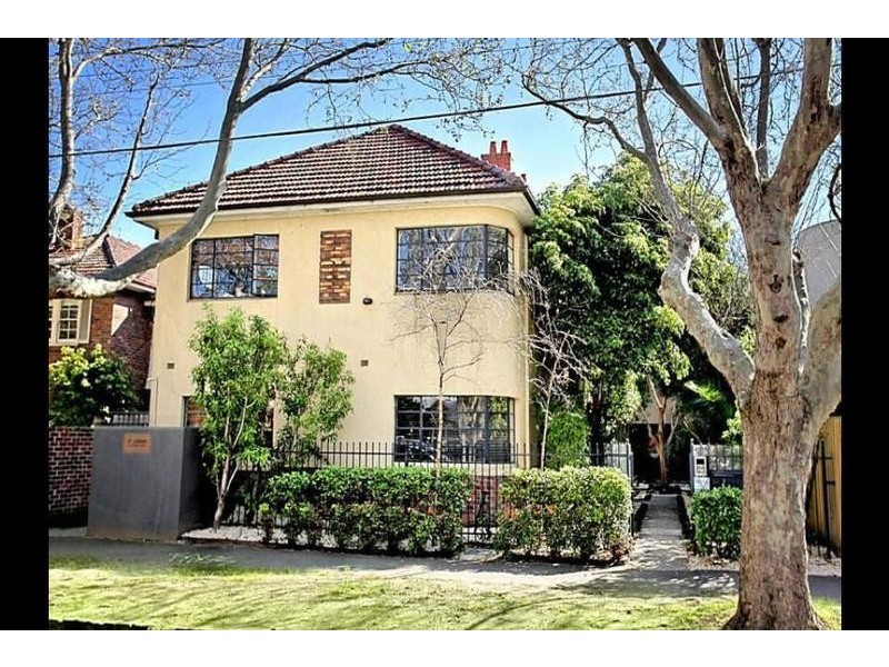 2/68  Goldsmith Street, Elwood VIC 3184