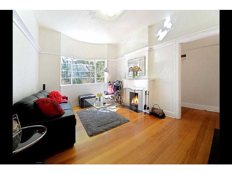 2/68  Goldsmith Street, Elwood VIC 3184