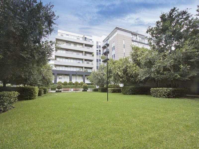 410G/93  Dow Street, Port Melbourne VIC 3207