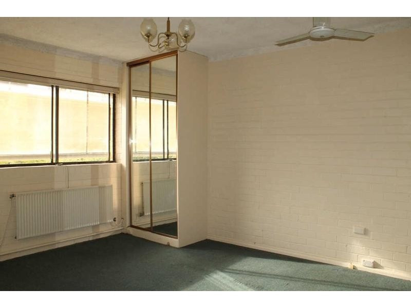 6/25  Redan Street, St Kilda VIC 3182