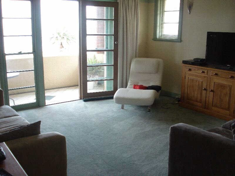 16/18-20  The Esplanade, St Kilda VIC 3182