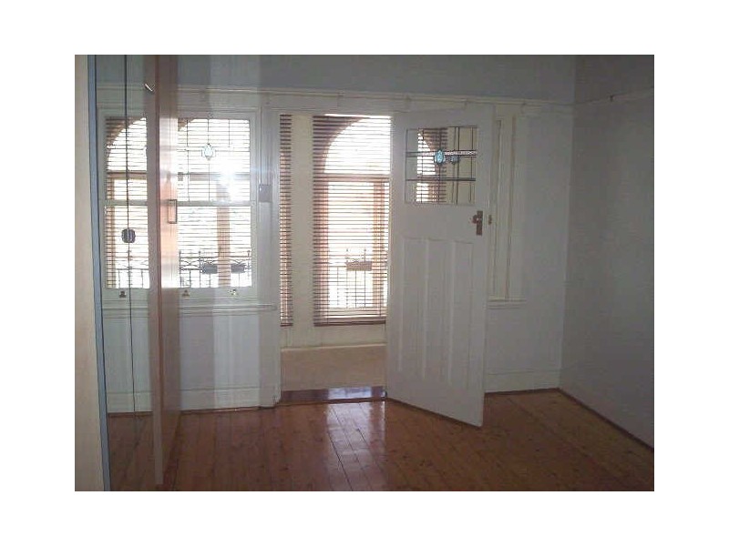 3/1  Ruskin Street, Elwood VIC 3184